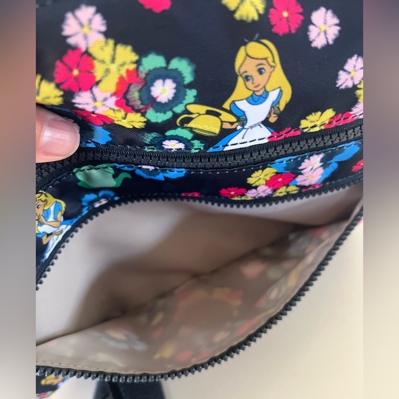 Kipling X Disney Alice In Wonderland Printed Alvar Crossbody Bag - Picture 14 of 15